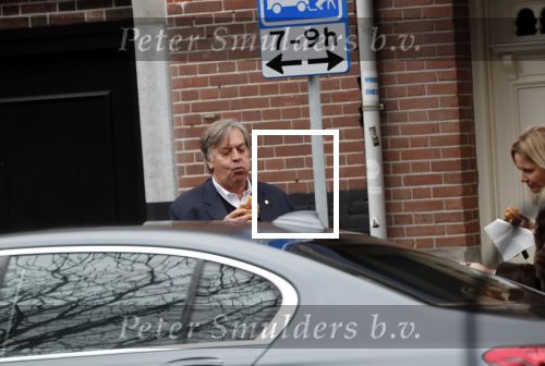 Amsterdam 7 januari 2019
Zakenman Dirk Jan Parelberg met zijn vrouw op de cornelis schuytstraat.