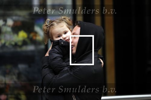Schiphol 11 januari 2019
Andre Hazes jr en vriendin Monique Westenberg arriveren samen met familie en neef Djarno Hofland op schiphol na trip naar Ortlando.