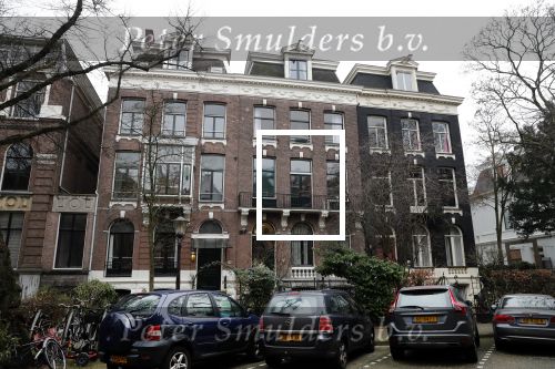 Amsterdam 7 januari 2019
Huis Dotan ( linkerpand vanaf 1e etage) en Isa Hoes (rechtse pand bovenste 2 lagen) aan het Vondelpark .