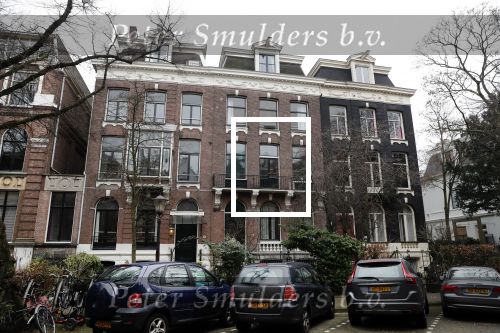 Amsterdam 7 januari 2019
Huis Dotan ( linkerpand vanaf 1e etage) en Isa Hoes (rechtse pand bovenste 2 lagen) aan het Vondelpark .