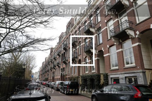 Amsterdam 8 december 2019
In dit pand heeft Erland Galjaard  een appartement gekocht.