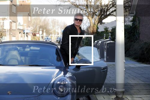 Amsterdam 9 januari 2019
Erland Galjaard stapt in zijn porsche 911 cabrio.