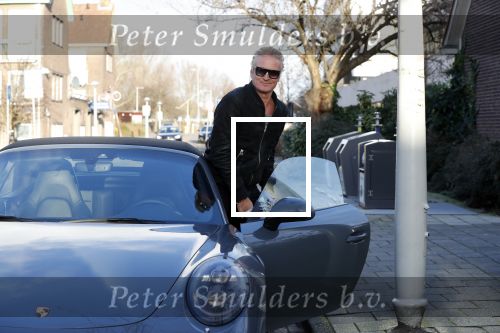 Amsterdam 9 januari 2019
Erland Galjaard stapt in zijn porsche 911 cabrio.