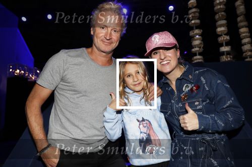 Amsterdam 27 januari 2019
Erland Galjaard en zijn dochter Lizzy v Dijk met Britt Dekker bij Jumping Amsterdam.
