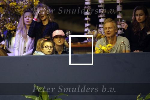 Amsterdam 27 januari 2019
Jumpin Amsterdam met de koninklijke gasten Koning Willem Alexander Prinses Amalia Prinses Irene Prinses Margarita haar man Tjalling ten Cate en hun dochters Julia en Paola. Erland Galjaard met dochter Lizzy v Dijk en Britt Dekker