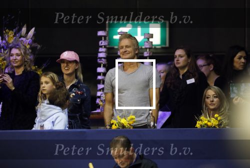 Amsterdam 27 januari 2019
Jumpin Amsterdam met de koninklijke gasten Koning Willem Alexander Prinses Amalia Prinses Irene Prinses Margarita haar man Tjalling ten Cate en hun dochters Julia en Paola. Erland Galjaard met dochter Lizzy v Dijk en Britt Dekker