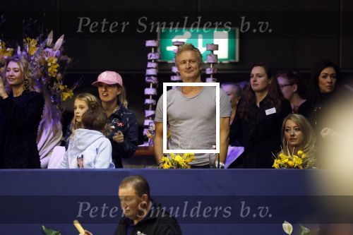 Amsterdam 27 januari 2019
Jumpin Amsterdam met de koninklijke gasten Koning Willem Alexander Prinses Amalia Prinses Irene Prinses Margarita haar man Tjalling ten Cate en hun dochters Julia en Paola. Erland Galjaard met dochter Lizzy v Dijk en Britt Dekker
