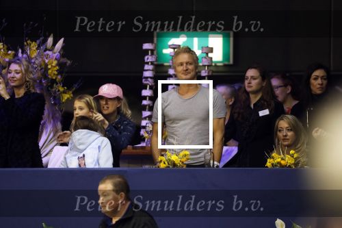 Amsterdam 27 januari 2019
Jumpin Amsterdam met de koninklijke gasten Koning Willem Alexander Prinses Amalia Prinses Irene Prinses Margarita haar man Tjalling ten Cate en hun dochters Julia en Paola. Erland Galjaard met dochter Lizzy v Dijk en Britt Dekker
