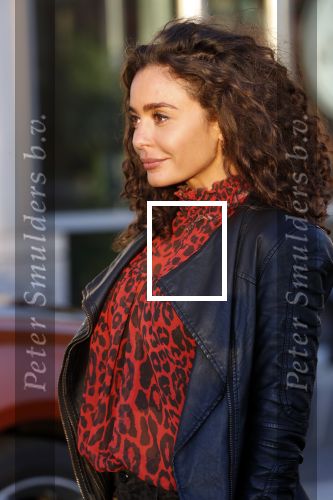 Amsterdam 3 januari 2019
Boekpresentatie Fajah Lourens Fajah kwam met een nieuwe Bentley. Ook haar dochter Irem en zoon Shai kwamen mee.