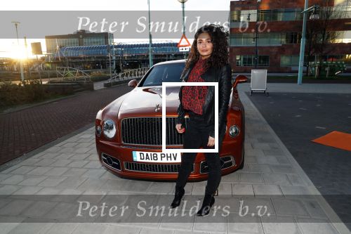 Amsterdam 3 januari 2019
Boekpresentatie Fajah Lourens Fajah kwam met een nieuwe Bentley. Ook haar dochter Irem en zoon Shai kwamen mee.