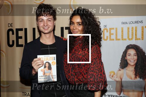 Amsterdam 3 januari 2019
Boekpresentatie Fajah Lourens Fajah kwam met een nieuwe Bentley. Ook haar dochter Irem en zoon Shai kwamen mee.