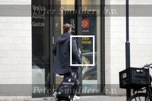 Amsterdam 26 januari 2019
Frenkie de Jong doet boodschappen bij sde Albert Heijn op de zuidas.