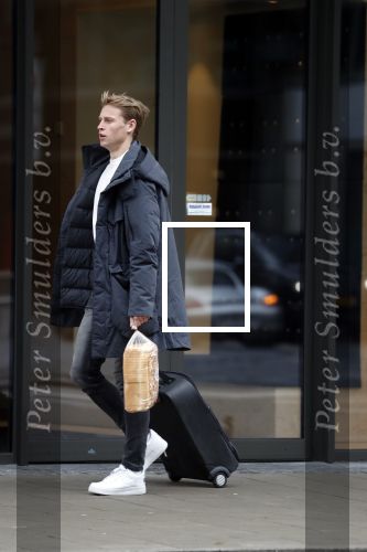 Amsterdam 26 januari 2019
Frenkie de Jong doet boodschappen bij sde Albert Heijn op de zuidas.