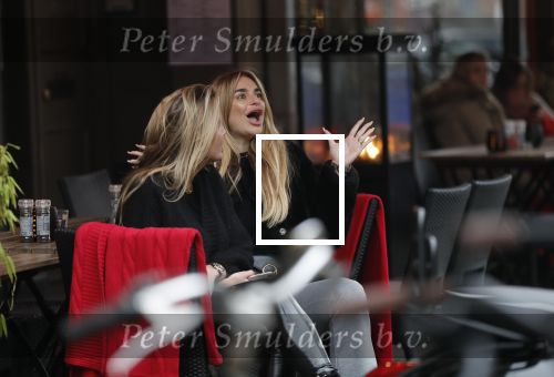 Amsterdam 23 januari 2019
Gaby Blaaser met vriendinnen op de cornelis schuytstraat.