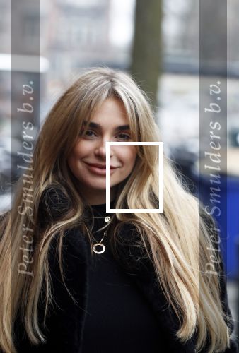 Amsterdam 23 januari 2019
Gaby Blaaser met vriendinnen op de cornelis schuytstraat.
