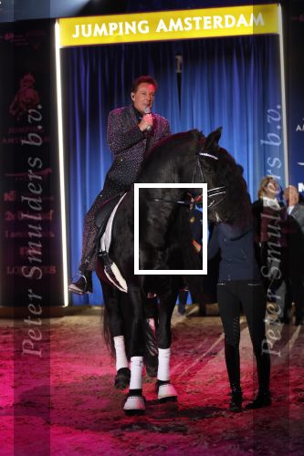 Amsterdam 25 januari 2019
Gerard Joling en Britt Dekker met paard op Jumping Amsterdam.