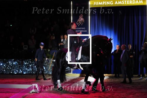 Amsterdam 25 januari 2019
Gerard Joling en Britt Dekker met paard op Jumping Amsterdam.