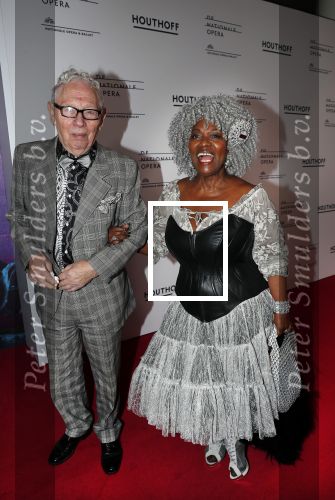 Amsterdam 18 januari 2019
Premiere Nationaal ballet in de stopera. Gerda Havertong met haar man