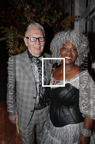 Amsterdam 18 januari 2019
Premiere Nationaal ballet in de stopera. Gerda Havertong met haar man