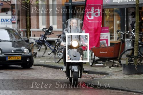 Amsterdam 21 december 2018
Hans Kesting op de scooter.