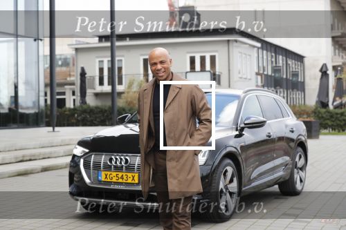 Amsterdam 8 december 2019
Humberto Tan test de audi Etron oa op de PC Hooftstraat in Amsterdam.