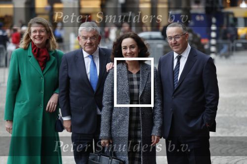 Amsterdam 15 januari 2019
Niieuwjaarsreceptie Koning Willem Alexander en koningin Maxima in paleis op de dam. De burgemeesters van de 4 grote steden komen aan bij het Koninklijk Paleis op de Dam voor de traditionele nieuwjaarsontvangst van de Koning. Vlnr Pauline Krikke, Jan van Zanen, Femke Halsema en Ahmed Aboutaleb