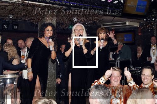 Apeldoorn 13 januari 2019
Het eerste optreden van de nieuwe LUV met Marga Scheide Jose Hoebee en Chimene v Oosterhout.