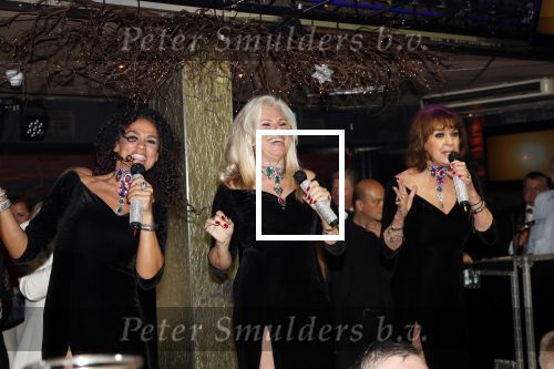 Apeldoorn 13 januari 2019
Het eerste optreden van de nieuwe LUV met Marga Scheide Jose Hoebee en Chimene v Oosterhout.