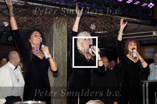Apeldoorn 13 januari 2019
Het eerste optreden van de nieuwe LUV met Marga Scheide Jose Hoebee en Chimene v Oosterhout.