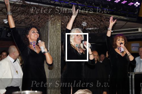 Apeldoorn 13 januari 2019
Het eerste optreden van de nieuwe LUV met Marga Scheide Jose Hoebee en Chimene v Oosterhout.