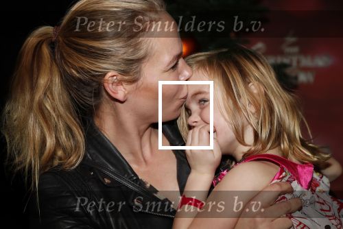 Amsterdam 23 december 2018
Premiere RTL kerstshow in het ziggo dome. Nicolette Kluijver met haar kinderen