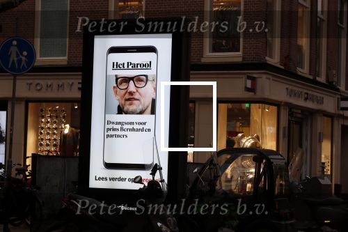 Amsterdam 12 januari 2019
Reclame Parool met daarop prins Berenhard jr op de pc hooftstraat