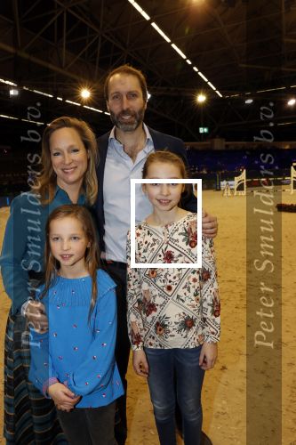 Amsterdam 27 januari 2019
Jumpin Amsterdam met de koninklijke gasten Koning Willem Alexander Prinses Amalia Prinses Irene Prinses Margarita haar man Tjalling ten Cate en hun dochters Julia en Paola.