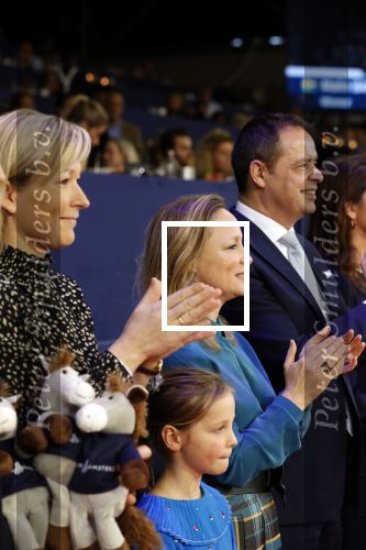 Amsterdam 27 januari 2019
Jumpin Amsterdam met de koninklijke gasten Koning Willem Alexander Prinses Amalia Prinses Irene Prinses Margarita haar man Tjalling ten Cate en hun dochters Julia en Paola.