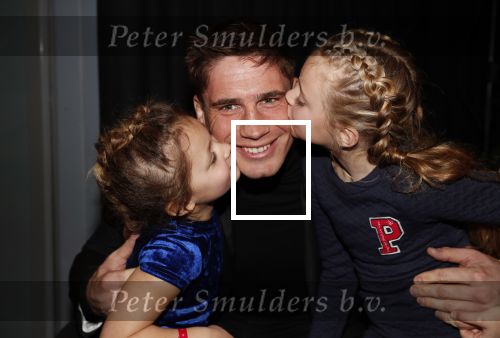 Amsterdam 23 december 2018
Premiere RTL kerstshow in het ziggo dome. Rico  Verhoeven met zijn dochters