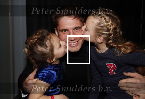 Amsterdam 23 december 2018
Premiere RTL kerstshow in het ziggo dome. Rico  Verhoeven met zijn dochters