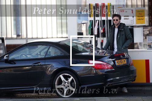 Amsterdam 9 januari 2019
Robert Jensen en (een) vriend in zijn mercedes 500 SL Cabrio.
