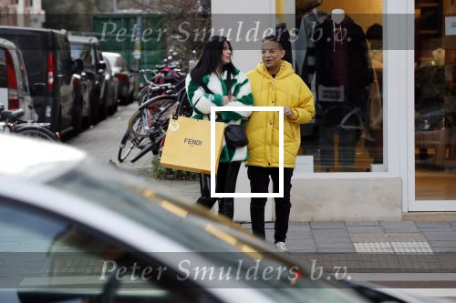 Amsterdam 29 januari 2019
Ronnie Flex en zijn vriendin Famke Louise op de pc hooftstraat.