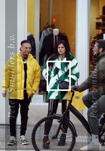 Amsterdam 29 januari 2019
Ronnie Flex en zijn vriendin Famke Louise op de pc hooftstraat.