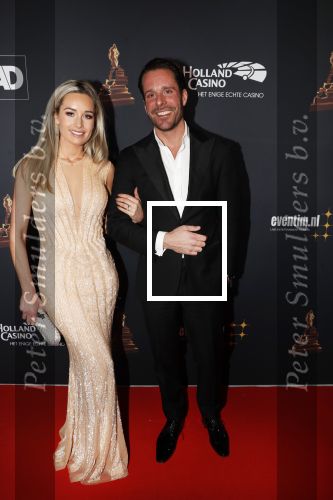Amsterdam 23 januari 2019
Rode loper musical awards in de RAI. Stevie v Zweden met een kennis
