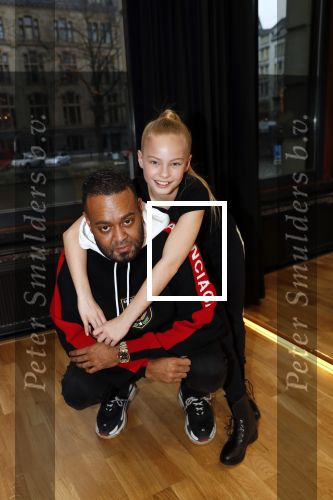Amsterdam 16 januari 2019
Het jongste Nederlandse topmodel Summer de Snoo. Summer met de persoon die haar vlogs maakt.