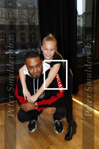 Amsterdam 16 januari 2019
Het jongste Nederlandse topmodel Summer de Snoo. Summer met de persoon die haar vlogs maakt.