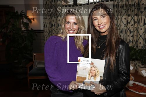 Amsterdam 16 januari 2019
Vivian Reijs en Xelly Cabau v Kasbergen bij event in Soho House.