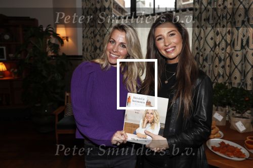 Amsterdam 16 januari 2019
Vivian Reijs en Xelly Cabau v Kasbergen bij event in Soho House.