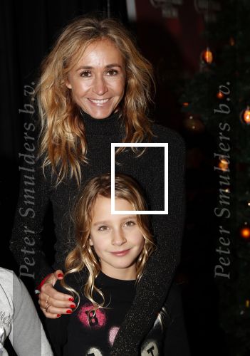 Amsterdam 23 december 2018
Premiere RTL kerstshow in het ziggo dome. Wendy v Dijk kwam met dochter Lizzy haar moeder Tiny en â€¦