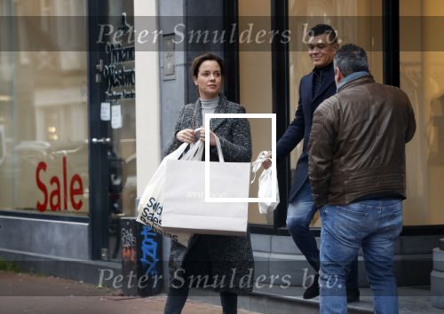 Amsterdam 30 januari 2019
Wilfred Bouma met zijn vrouw aan het shoppen op de pc hooftstraat.