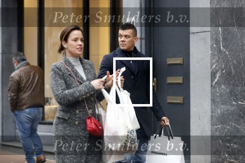 Amsterdam 30 januari 2019
Wilfred Bouma met zijn vrouw aan het shoppen op de pc hooftstraat.