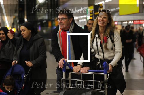 Schiphol 19 januari 2019
Wim v Hanegem haalt zijn vrouw Marianne op op Schiphol.