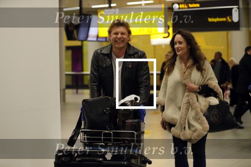 Schiphol 19 januari 2019
Youri Mulder met zijn nieuwe vriendin Lynn Schippers op schiphol.