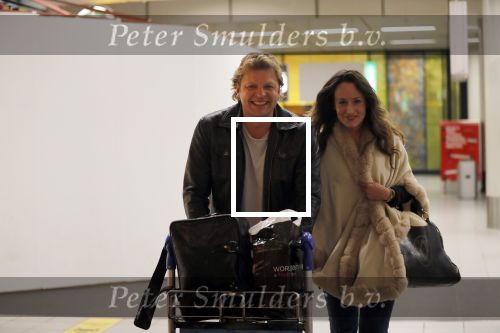 Schiphol 19 januari 2019
Youri Mulder met zijn nieuwe vriendin Lynn Schippers op schiphol.